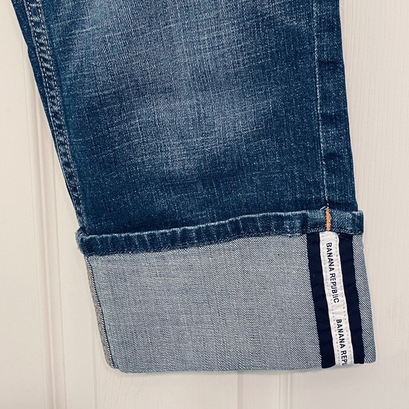 Banana Republic Cropped Cuff Jeans - Picture 3 of 9